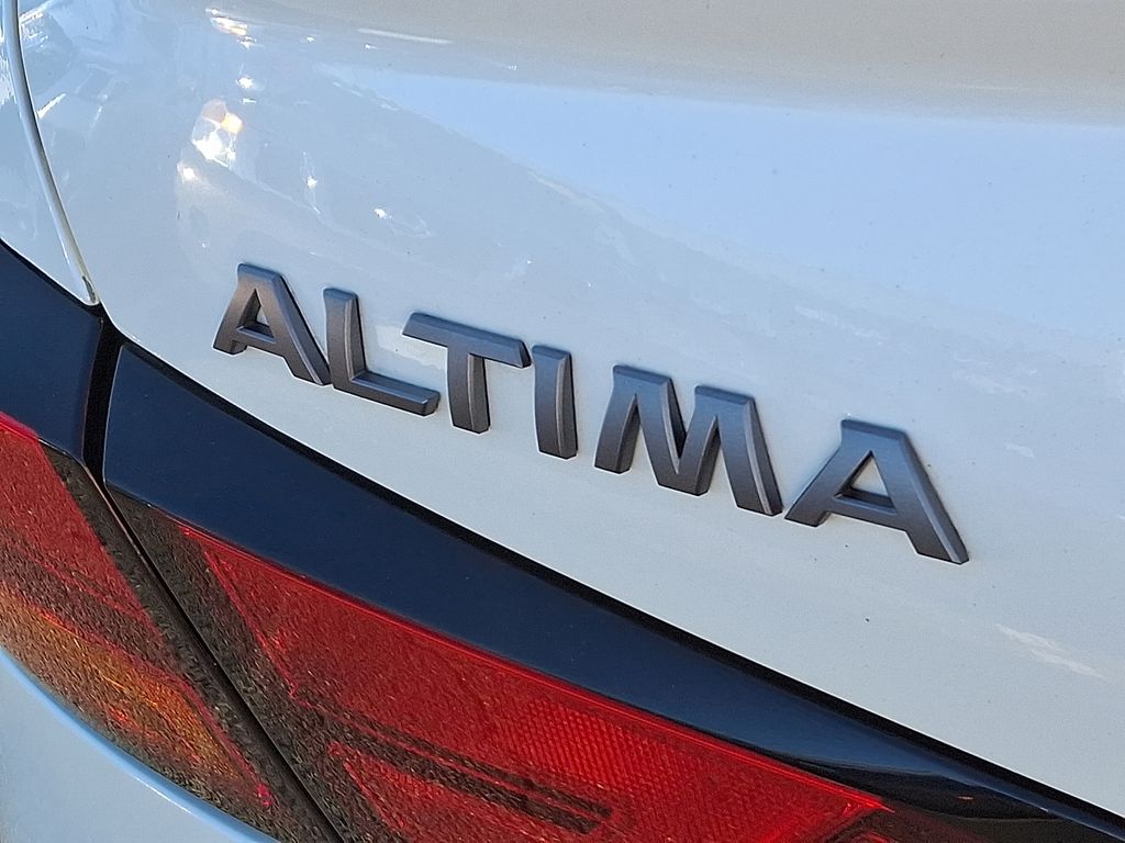 Thumbnail: 2023 Nissan Altima - 29