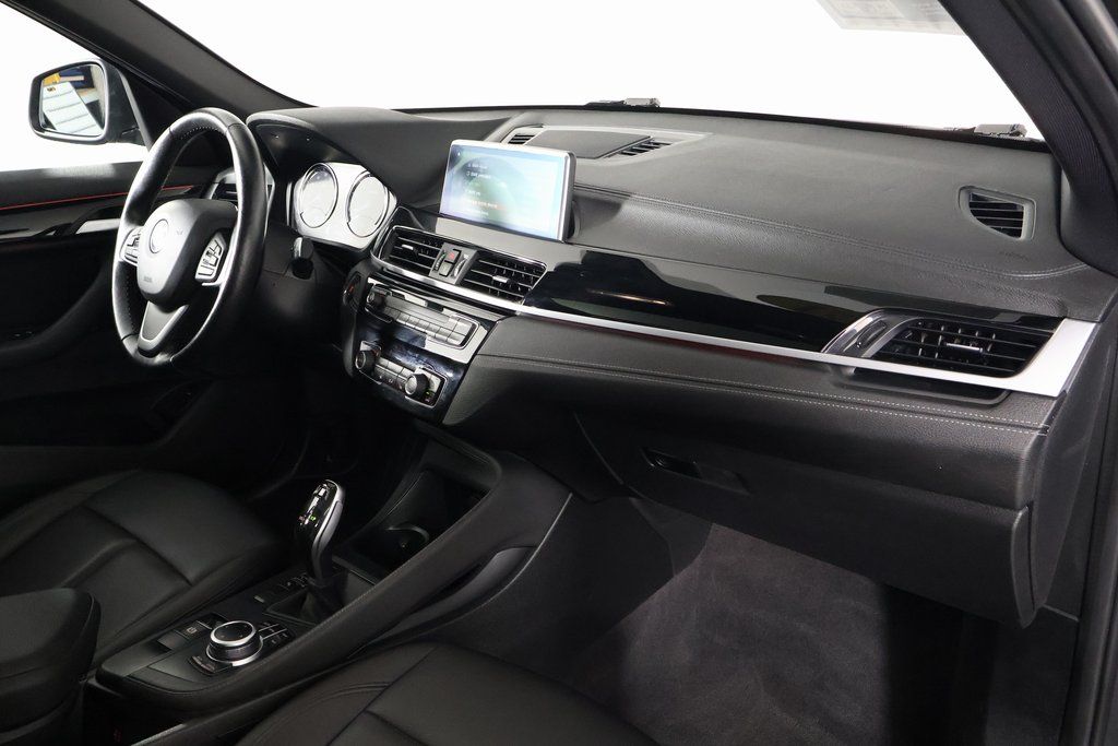 Thumbnail: 2021 BMW X1 - 9