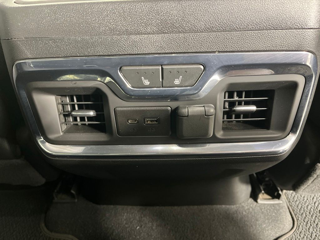 Thumbnail: 2023 GMC Sierra 2500 - 11