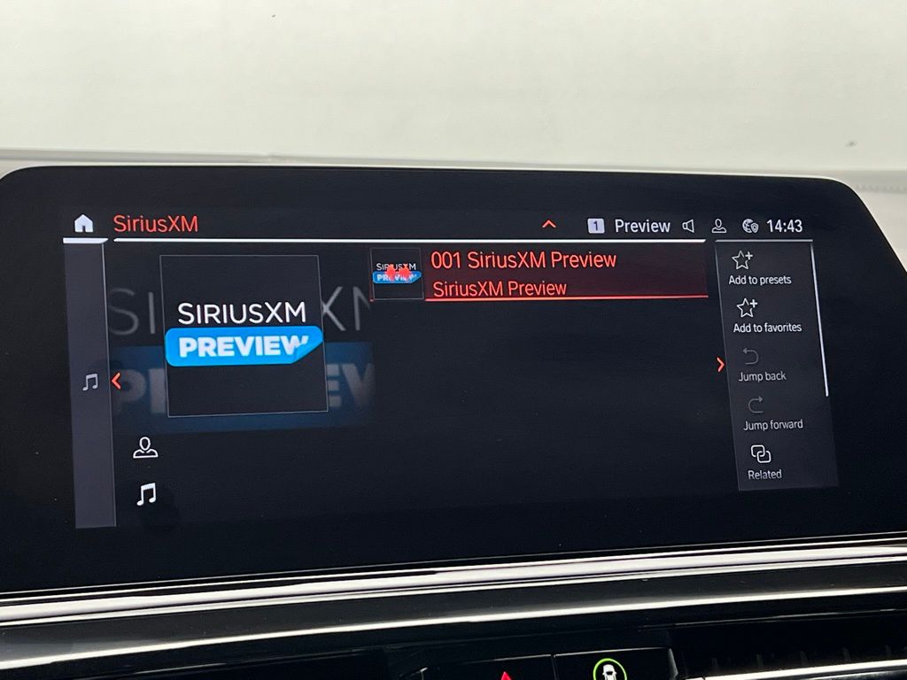 Thumbnail: 2022 BMW 8 Series - 16