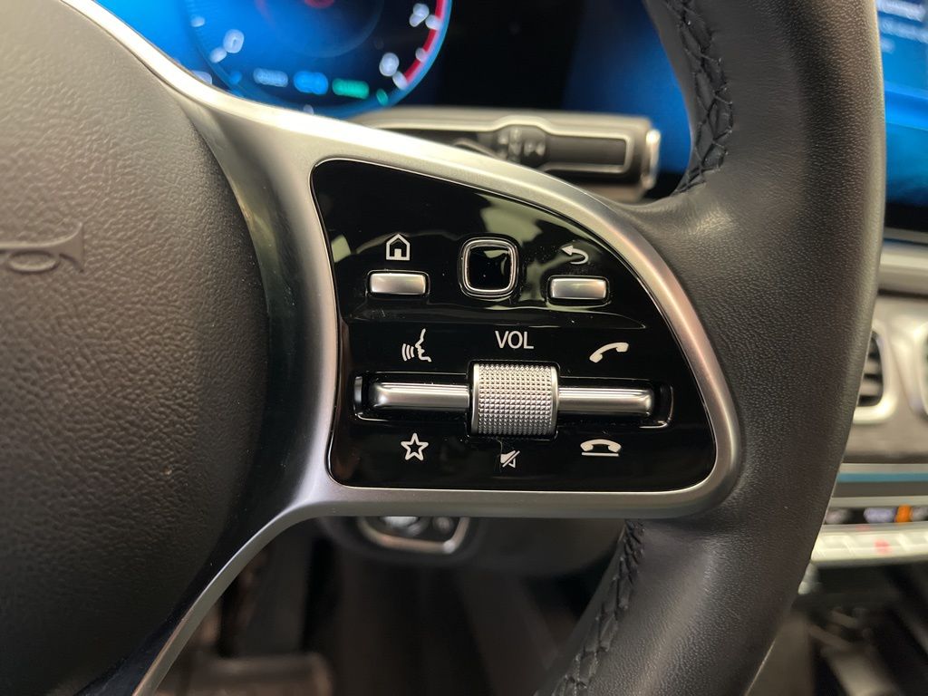 Thumbnail: 2022 Mercedes-Benz GLS - 16