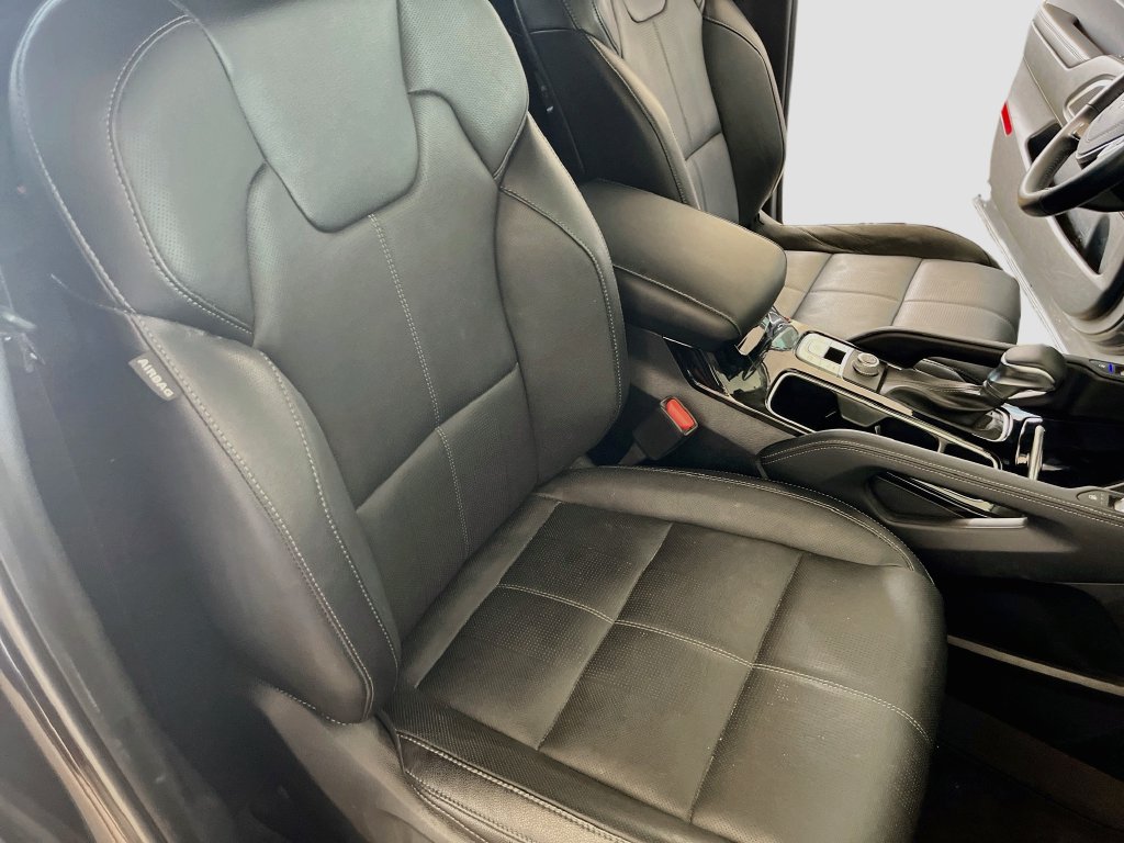 Used 2024 Gray Kia SX image 30