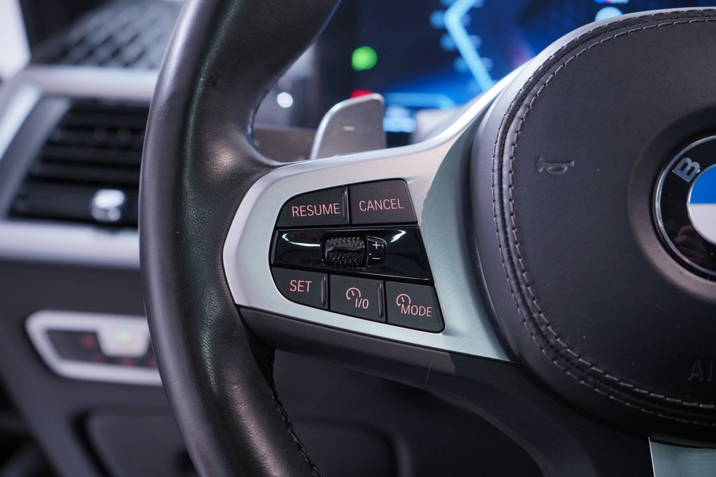 Thumbnail: 2023 BMW X7 - 20