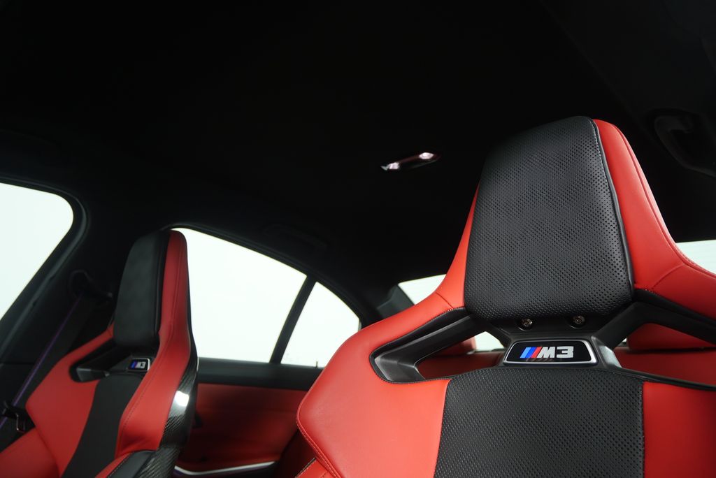 Thumbnail: 2025 BMW M3 - 17