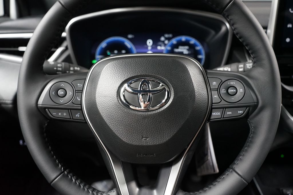 Thumbnail: 2026 Toyota Corolla Cross - 12