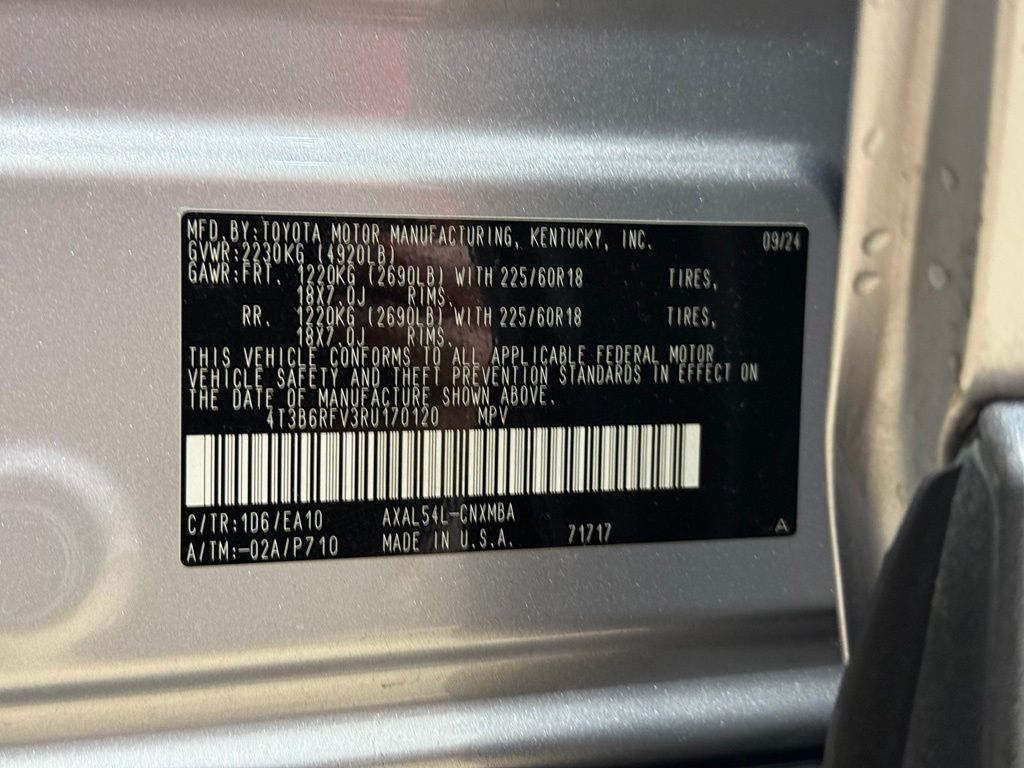 Thumbnail: 2024 Toyota RAV4 - 32