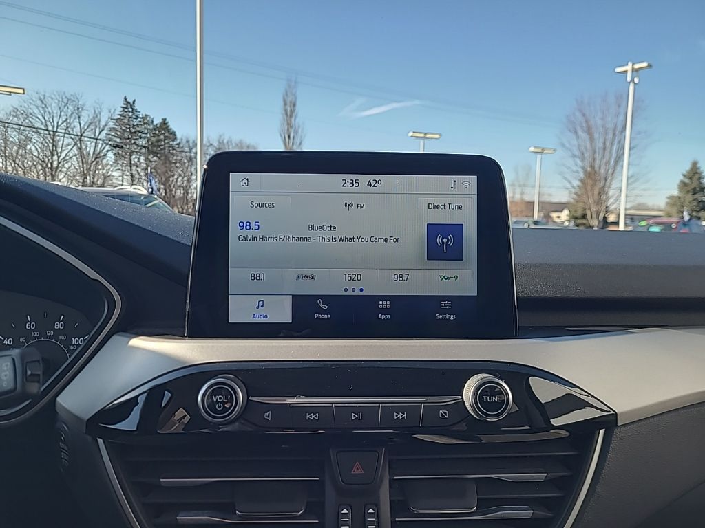 used 2022 Ford Escape car, priced at $17,034