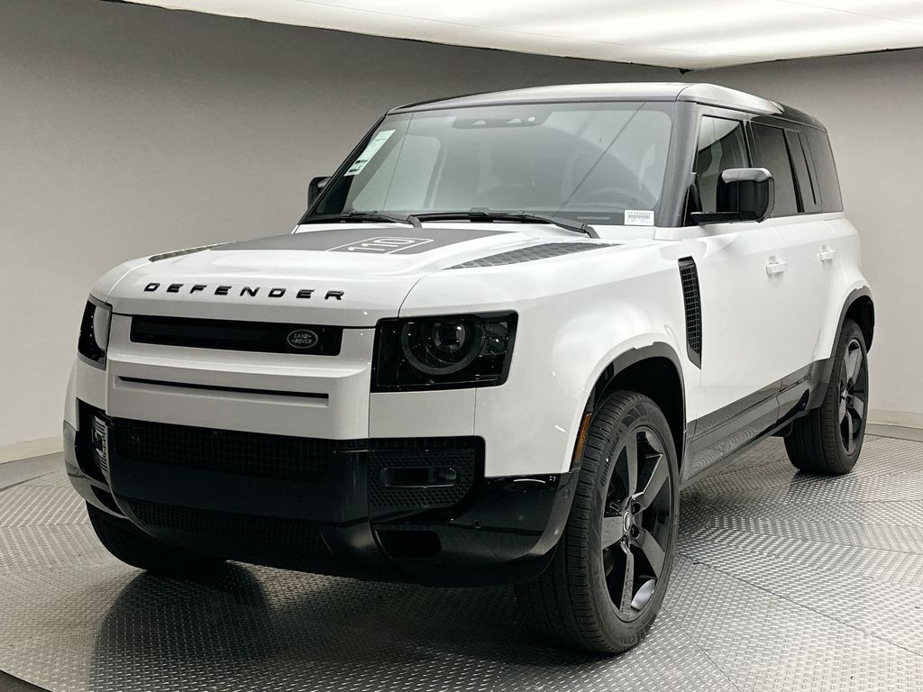 2025 Land Rover Defender 110 -
                Englewood, NJ