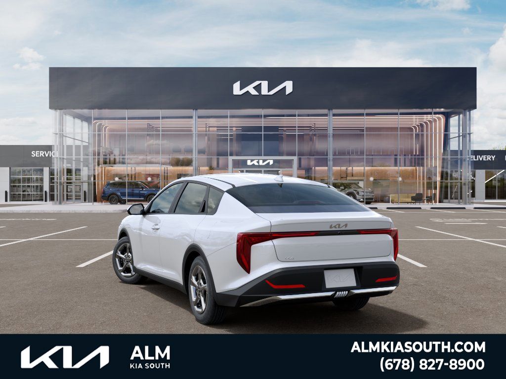 New 2026 Snow White Pearl Kia LXS image 4