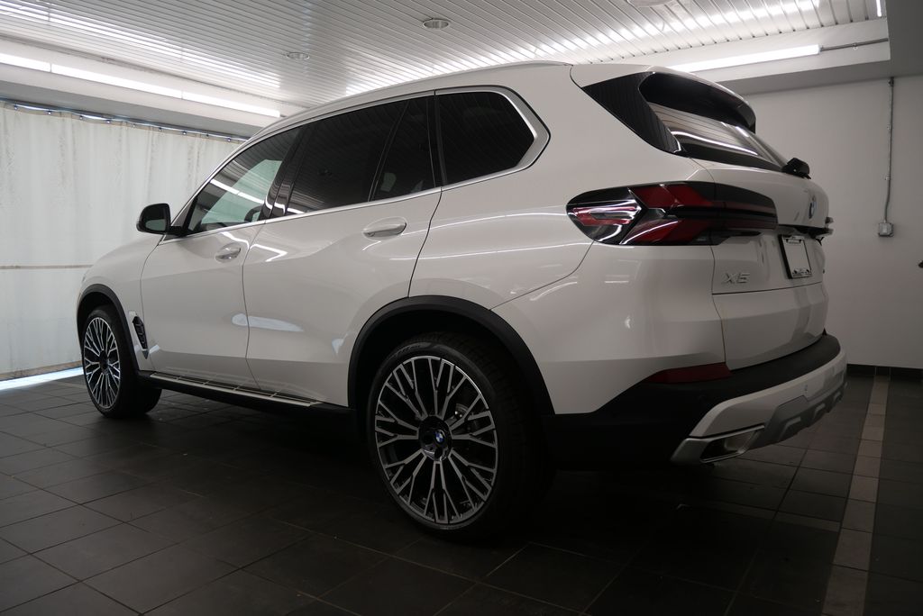 2025 BMW X5 sDrive40i 4