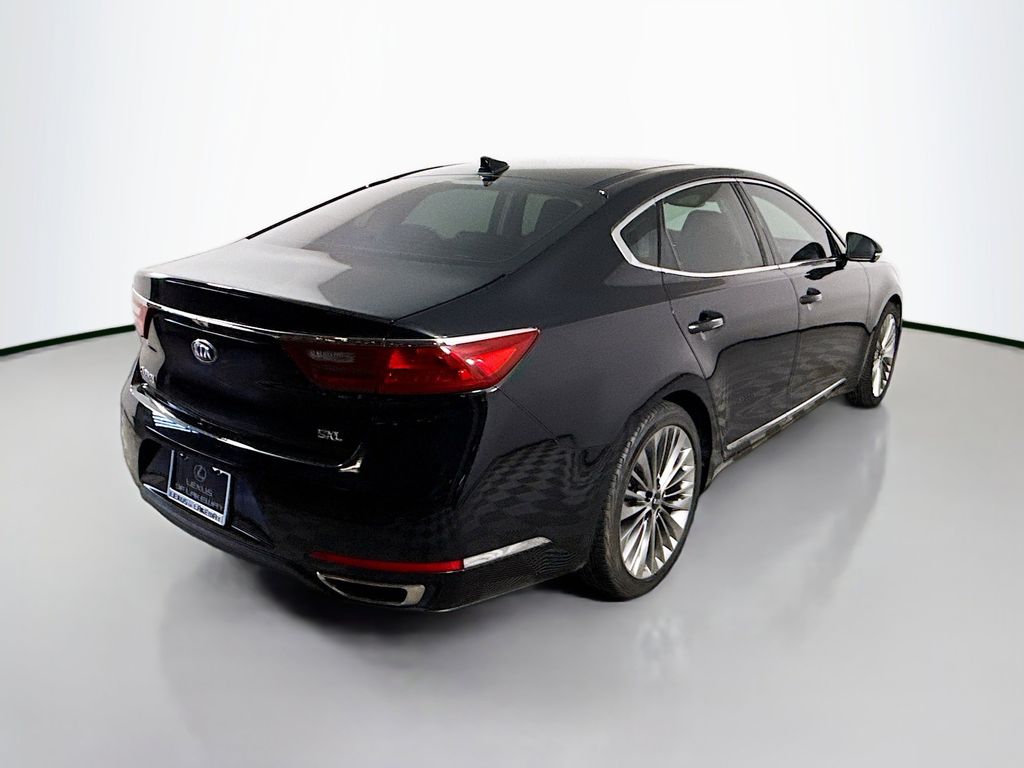 Thumbnail: 2018 Kia Cadenza - 5
