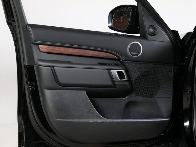 Certified Used 2025 Black Land Rover Dynamic SE image 27