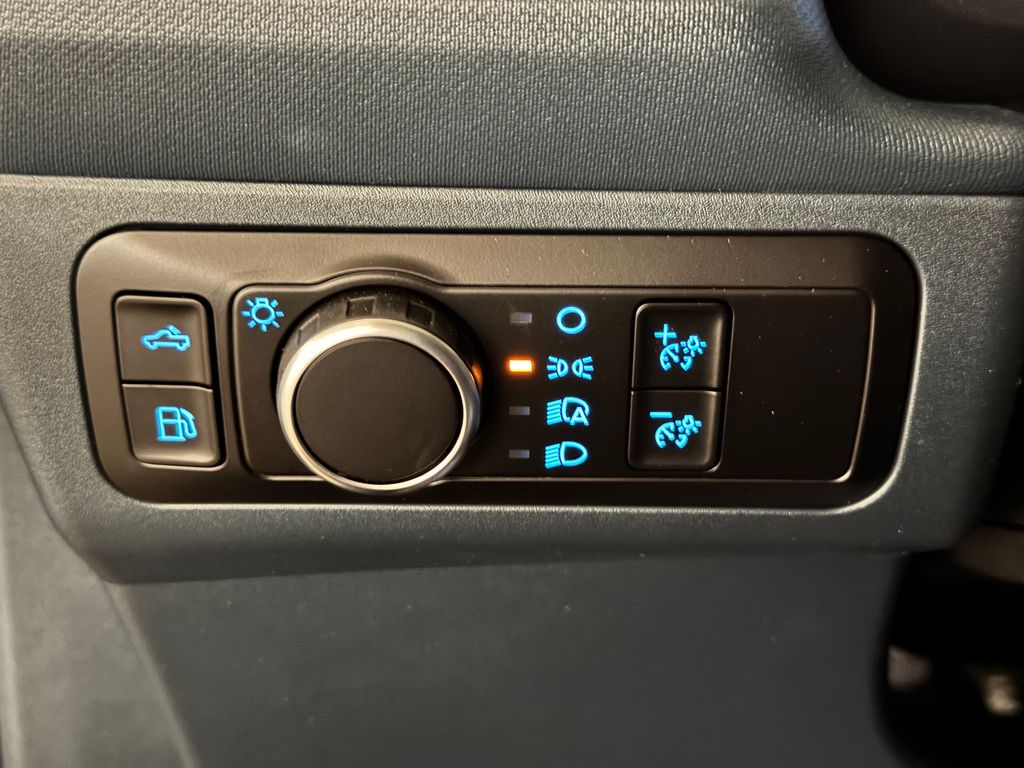 New 2026 Gray Ford XLT image 29