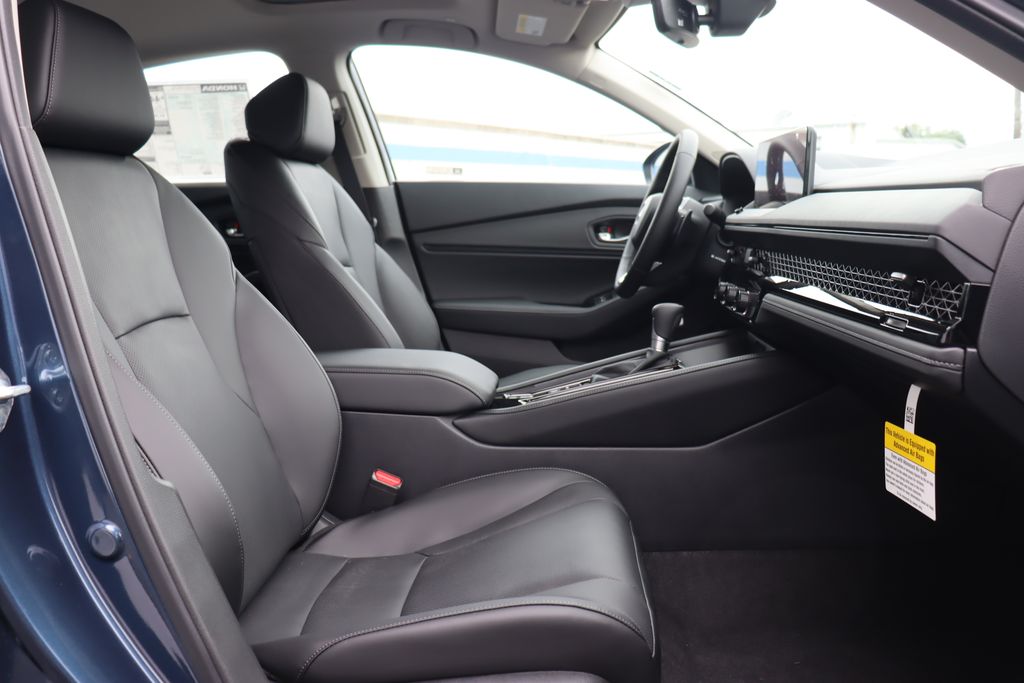 2025 Honda Accord Touring 20