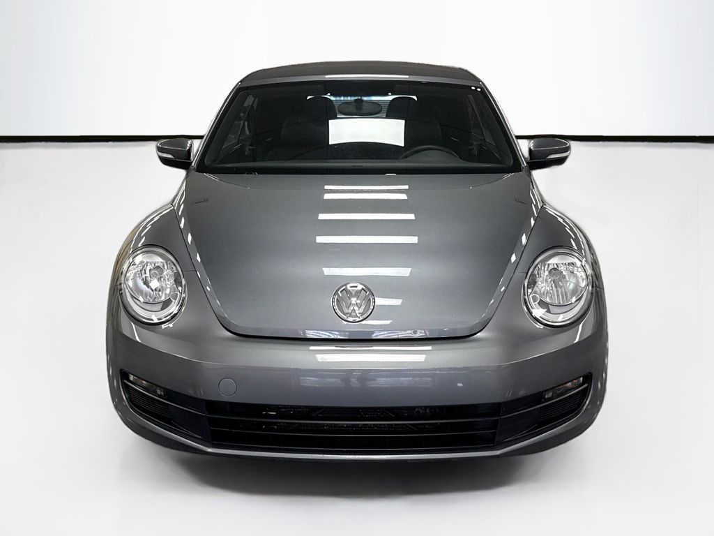 Thumbnail: 2013 Volkswagen Beetle - 10