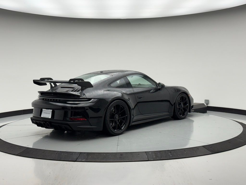 Thumbnail: 2024 Porsche 911 - 10