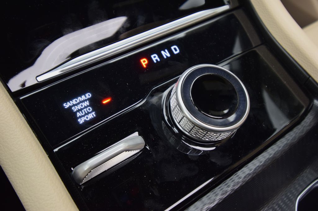 new 2026 Jeep Grand Cherokee L car, priced at $53,827