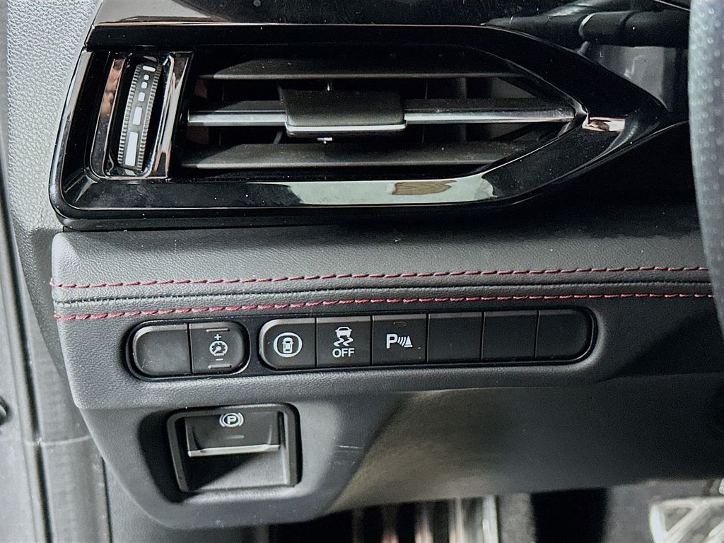 used 2023 Acura MDX car, priced at $40,299