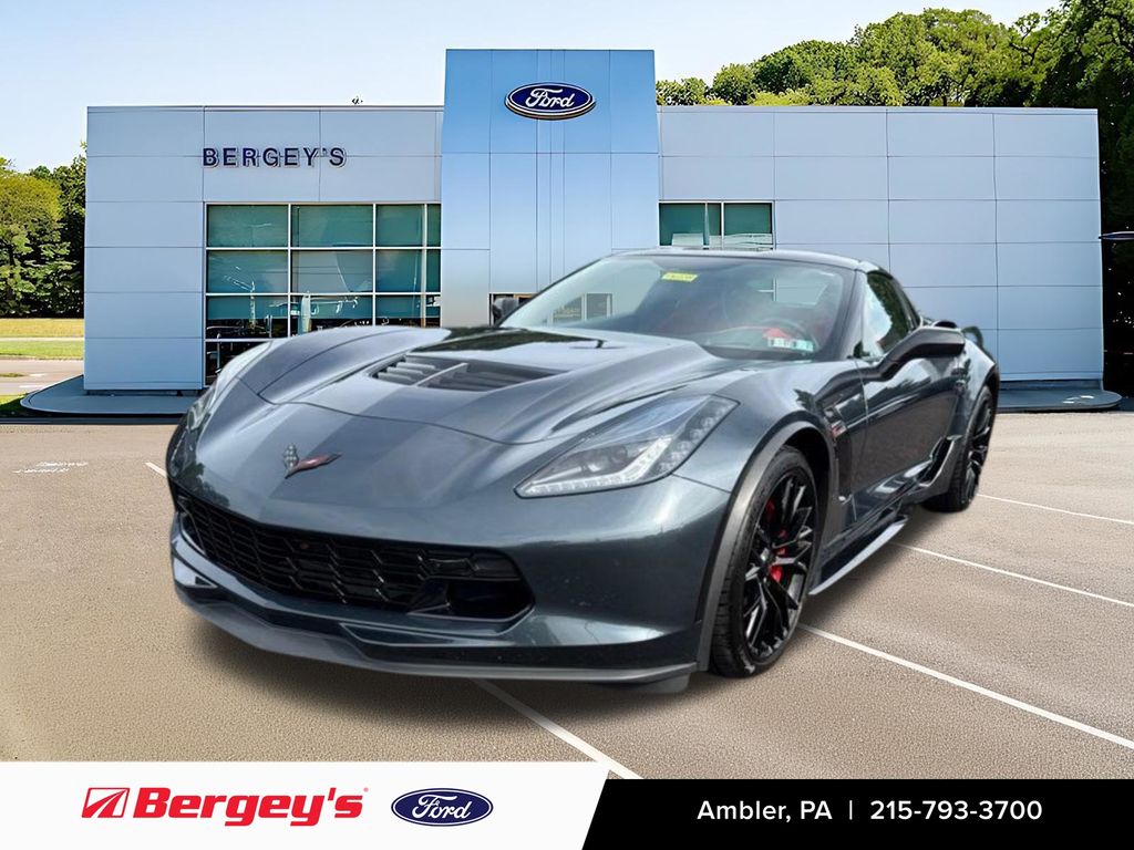 Shadow Gray Metallic 2019 Chevrolet Corvette Coupe Rear-Wheel Drive 8-Speed Automatic