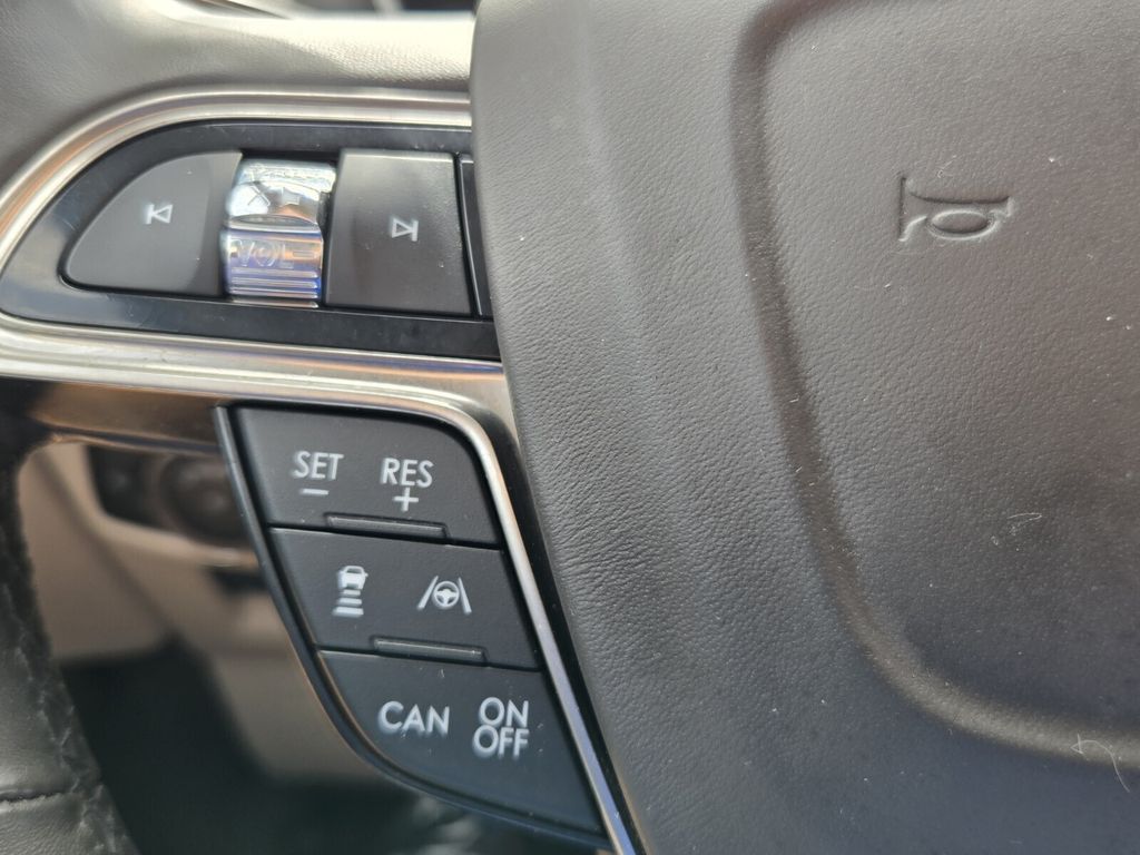 2019 Lincoln Nautilus - $15,475