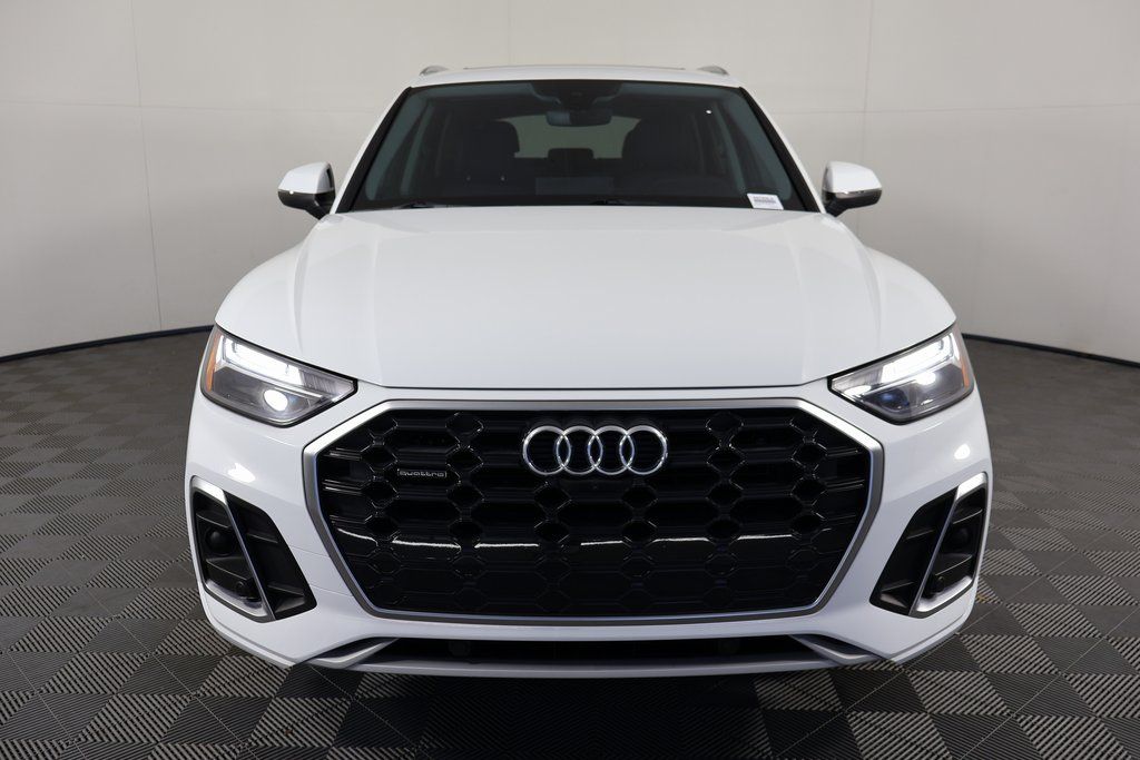 Thumbnail: 2022 Audi Q5 - 2