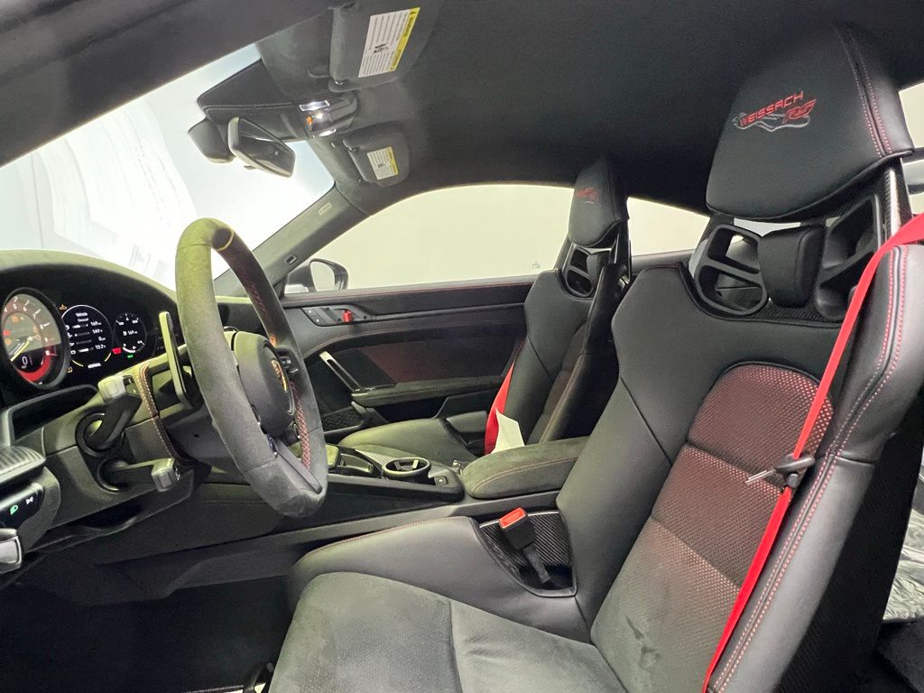Thumbnail: 2024 Porsche 911 - 5