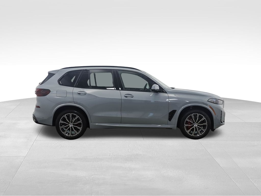 Thumbnail: 2026 BMW X5 - 6