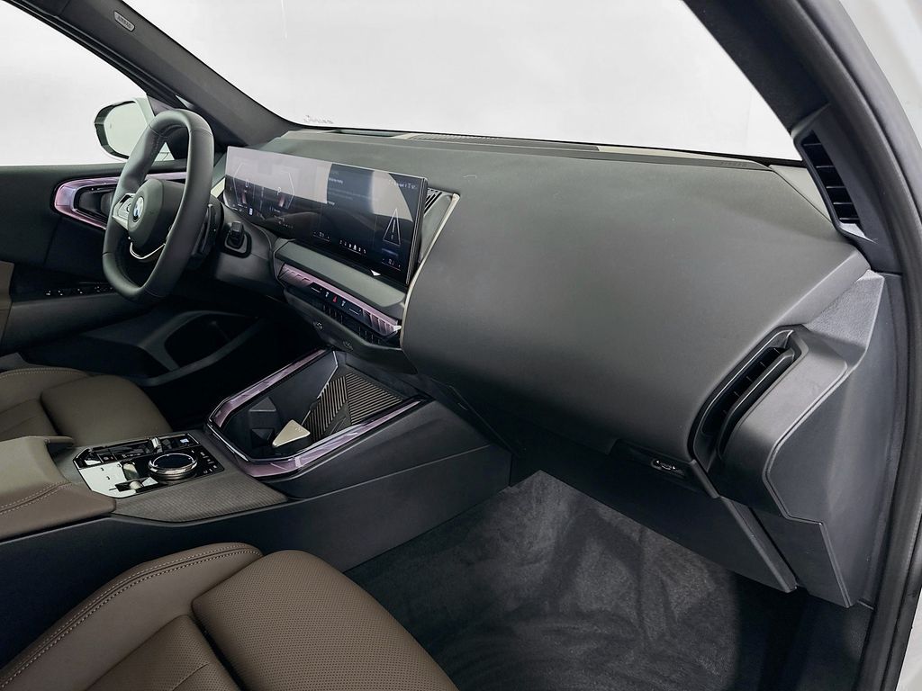 Thumbnail: 2025 BMW X3 - 28