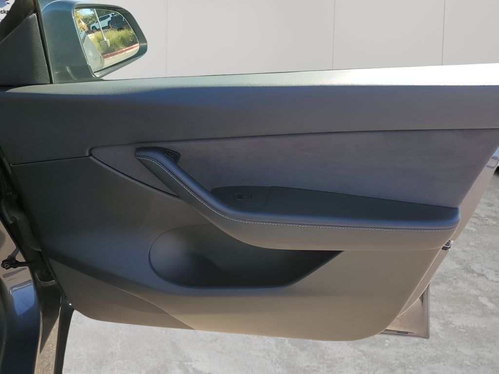 Used Car 2021 Tesla Model Y  Long Range For Sale Under $30,000 In Austin, Texas