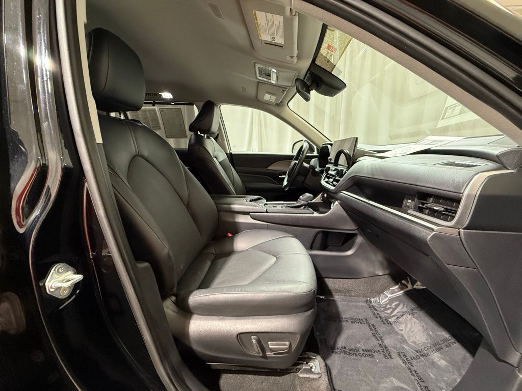 Thumbnail: 2024 Toyota Grand Highlander - 22