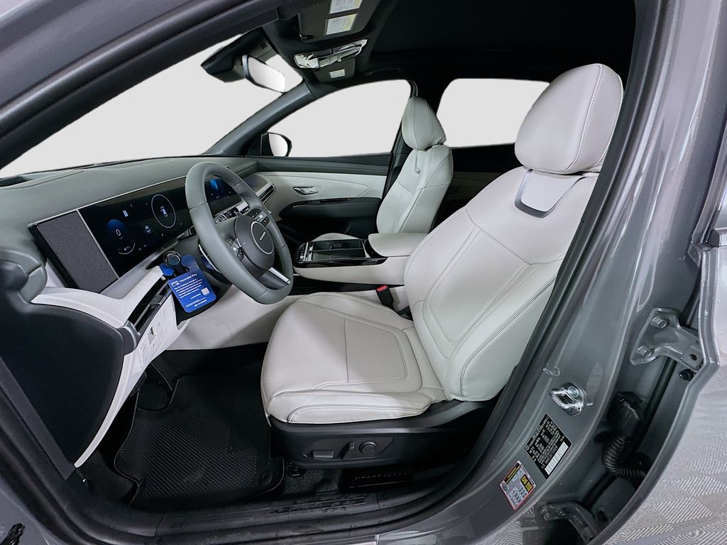 Thumbnail: 2026 Hyundai Tucson - 16