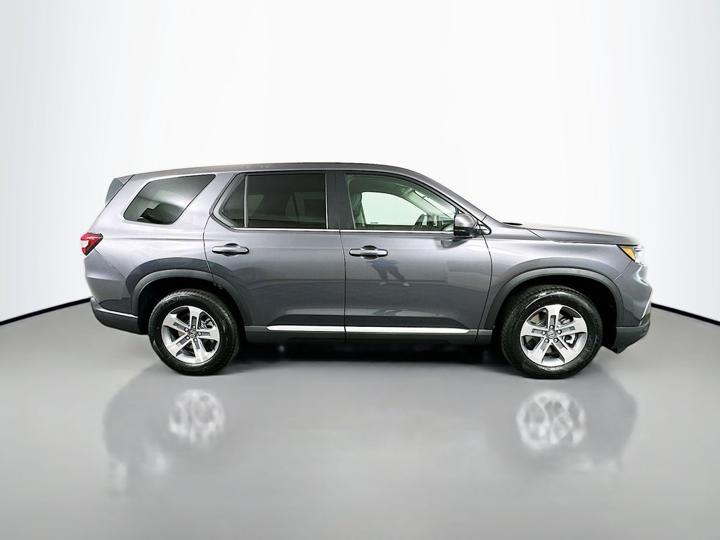 Thumbnail: 2025 Honda Pilot - 4