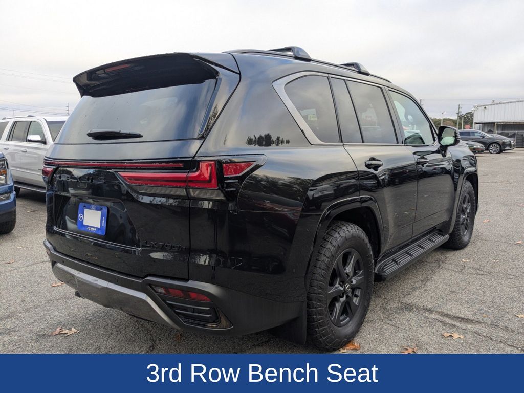 2025 Lexus LX 700h Overtrail