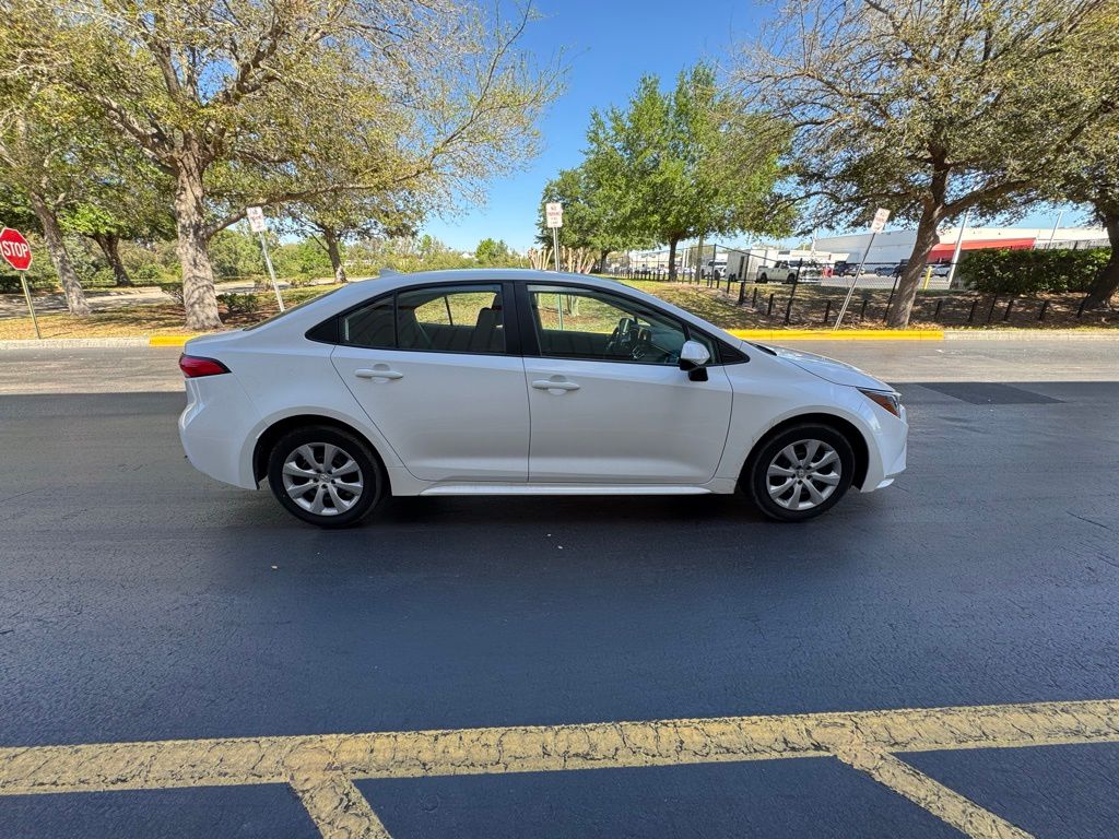 2024 Toyota Corolla LE 6