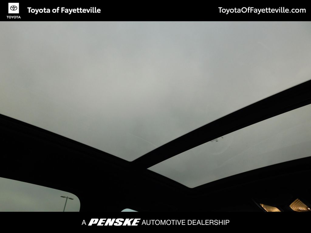 Thumbnail: 2024 BMW X5 - 6