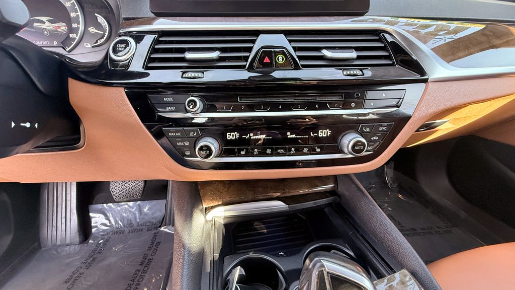 Used 2019 BMW 5 Series 530e iPerformance 4D Sedan