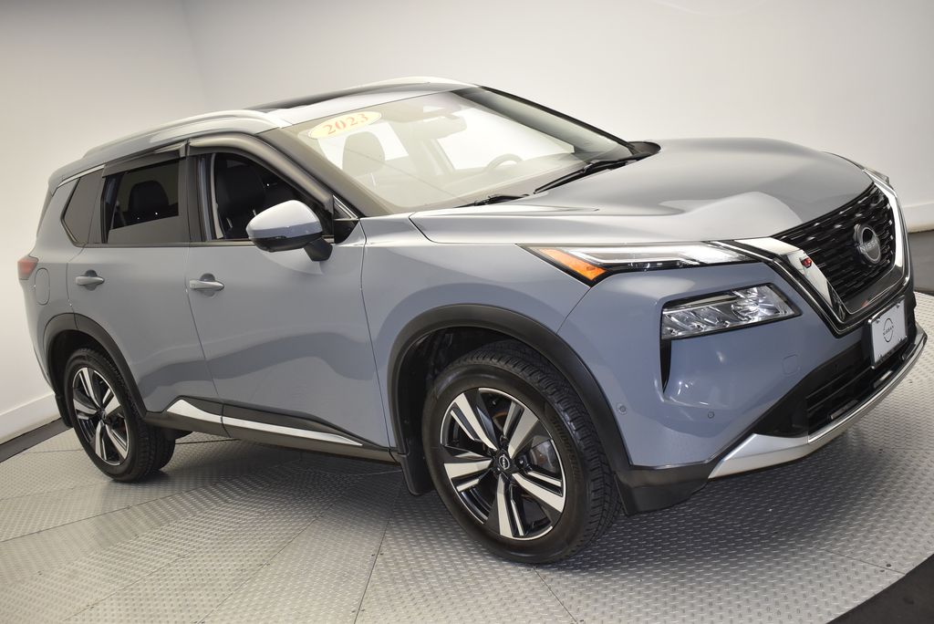 2023 Nissan Rogue Platinum 3