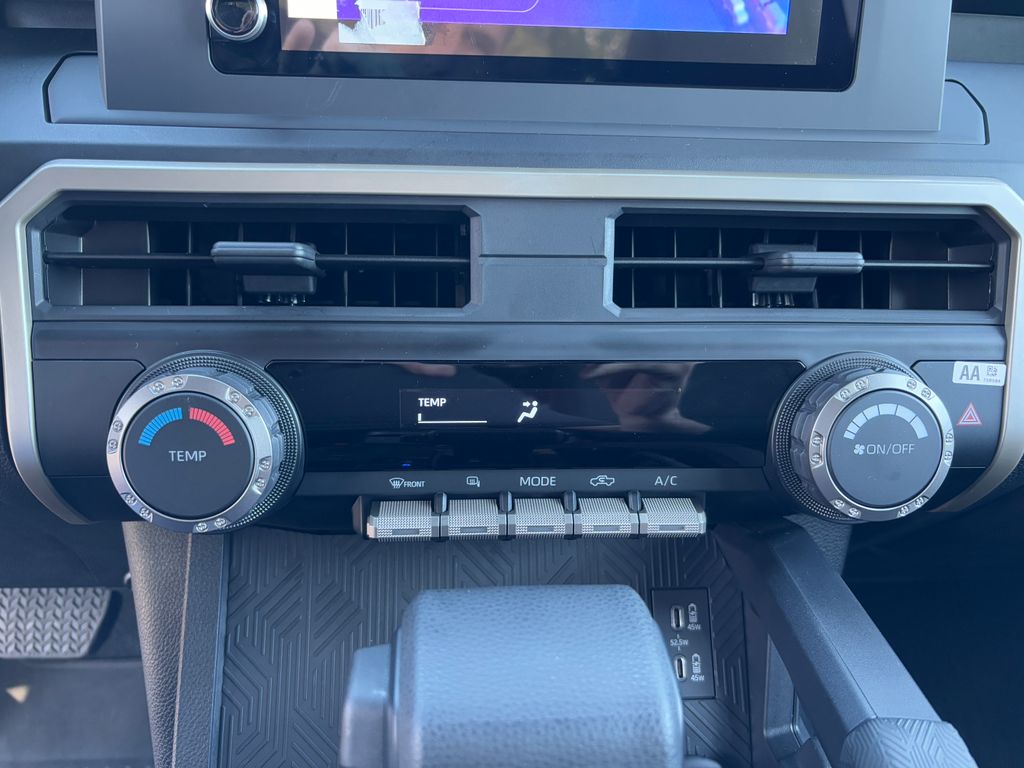 2024 Toyota Tacoma SR 19