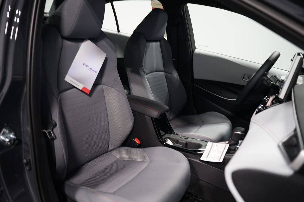 2025 Toyota Corolla FX 29