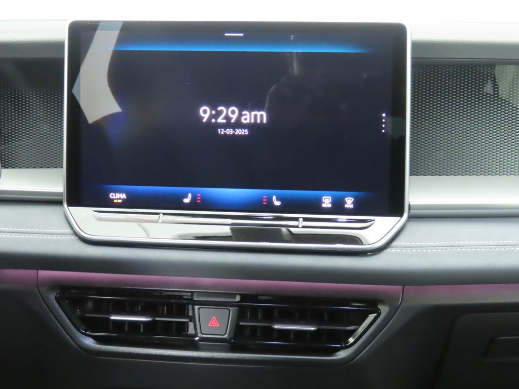 Thumbnail: 2026 Volkswagen Tiguan - 14