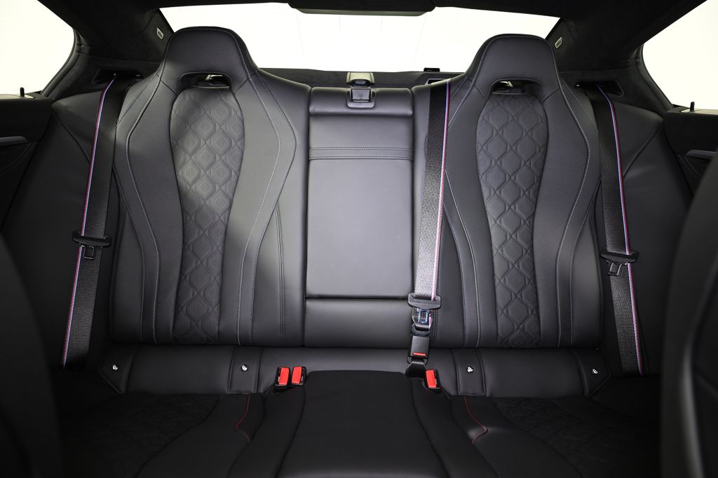 Thumbnail: 2026 BMW 8 Series - 24