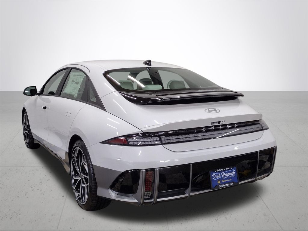 2025 Hyundai IONIQ 6 SEL