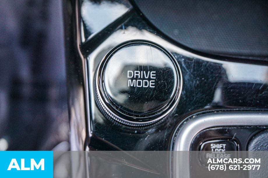 Used 2022 Blue Kia Nightfall image 45