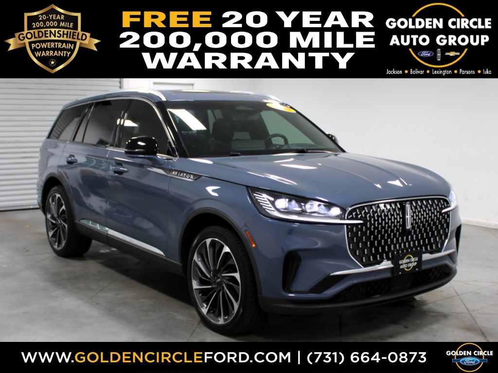 Whisper Blue Metallic Clearcoat 2025 Lincoln Aviator SUV / Crossover All-Wheel Drive Automatic