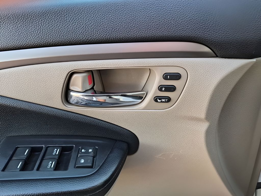 Used Car 2020 Honda Pilot  Ex-l For Sale Under $20,000 In Austin, Texas