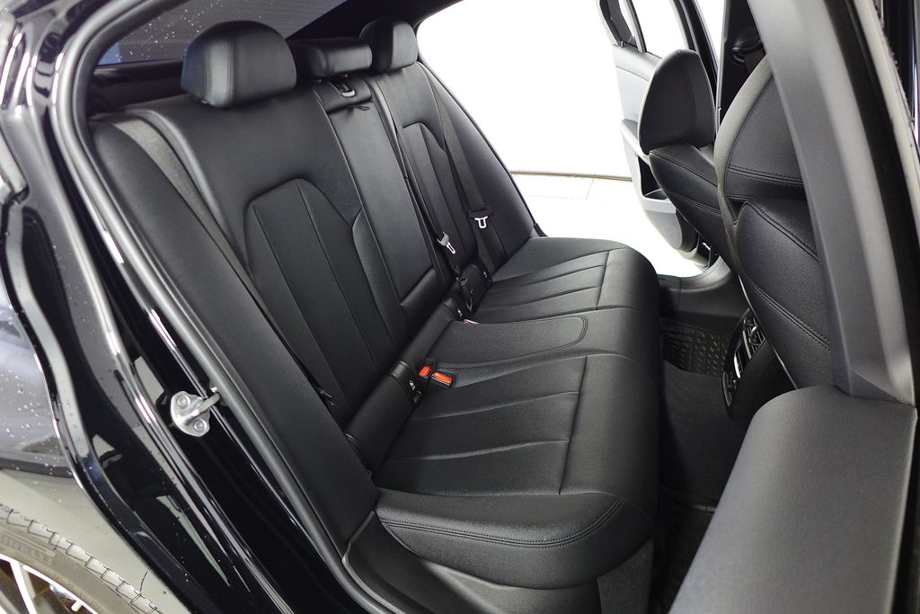 Thumbnail: 2020 BMW 3 Series - 20