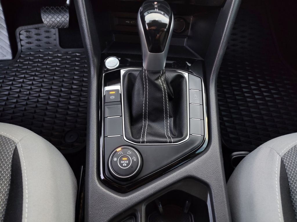 Used Car 2024 Volkswagen Taos  1.5t S For Sale Under $25,000 In Austin, Texas