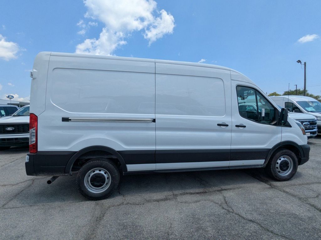 2025 Ford Transit 250