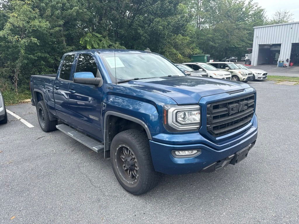 2017 GMC Sierra 1500 Azul (Stone Blue Metallic) Camioneta Todo terreno 6 velocidades Automática marcha alta