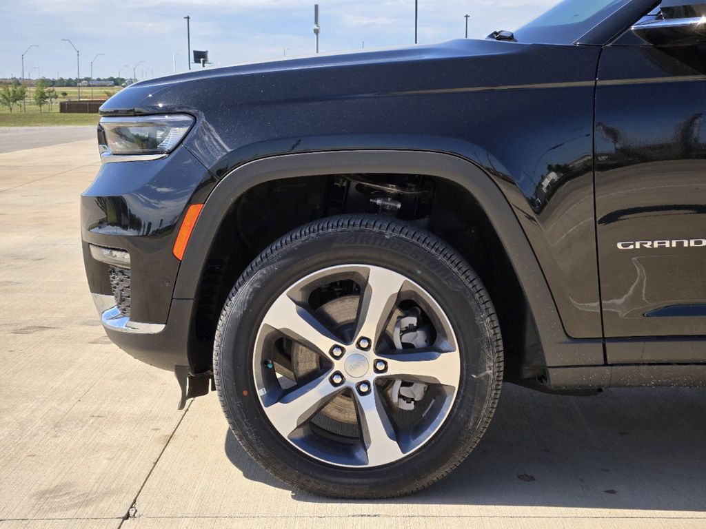 2024 Jeep Grand Cherokee L Limited 5